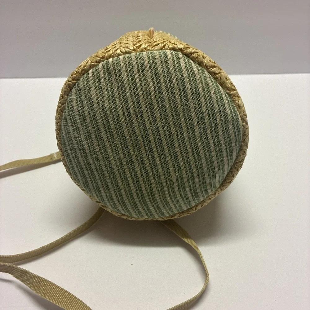 Woven Straw Pet Carrier Small Animal OS Tan Green Mesh Window Travel Bag